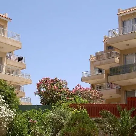 Diamond With Stunning Sea View