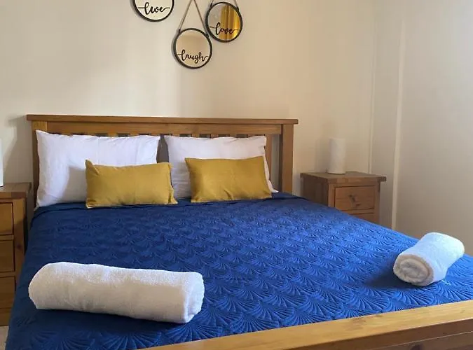 Diamond With Stunning Sea View *