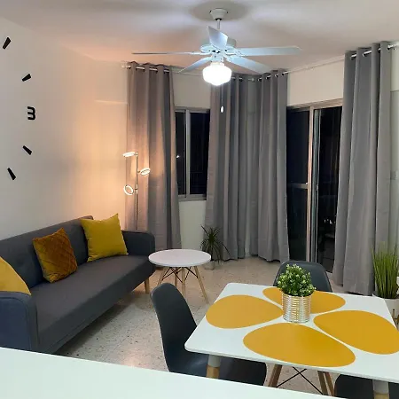 Diamond With Stunning Sea View 아파트