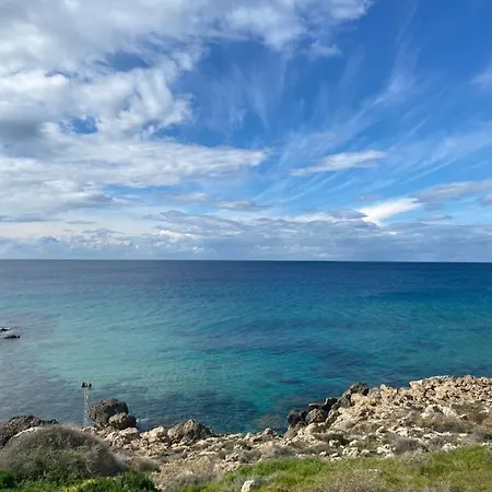 Апартаменты Diamond With Stunning Sea View *